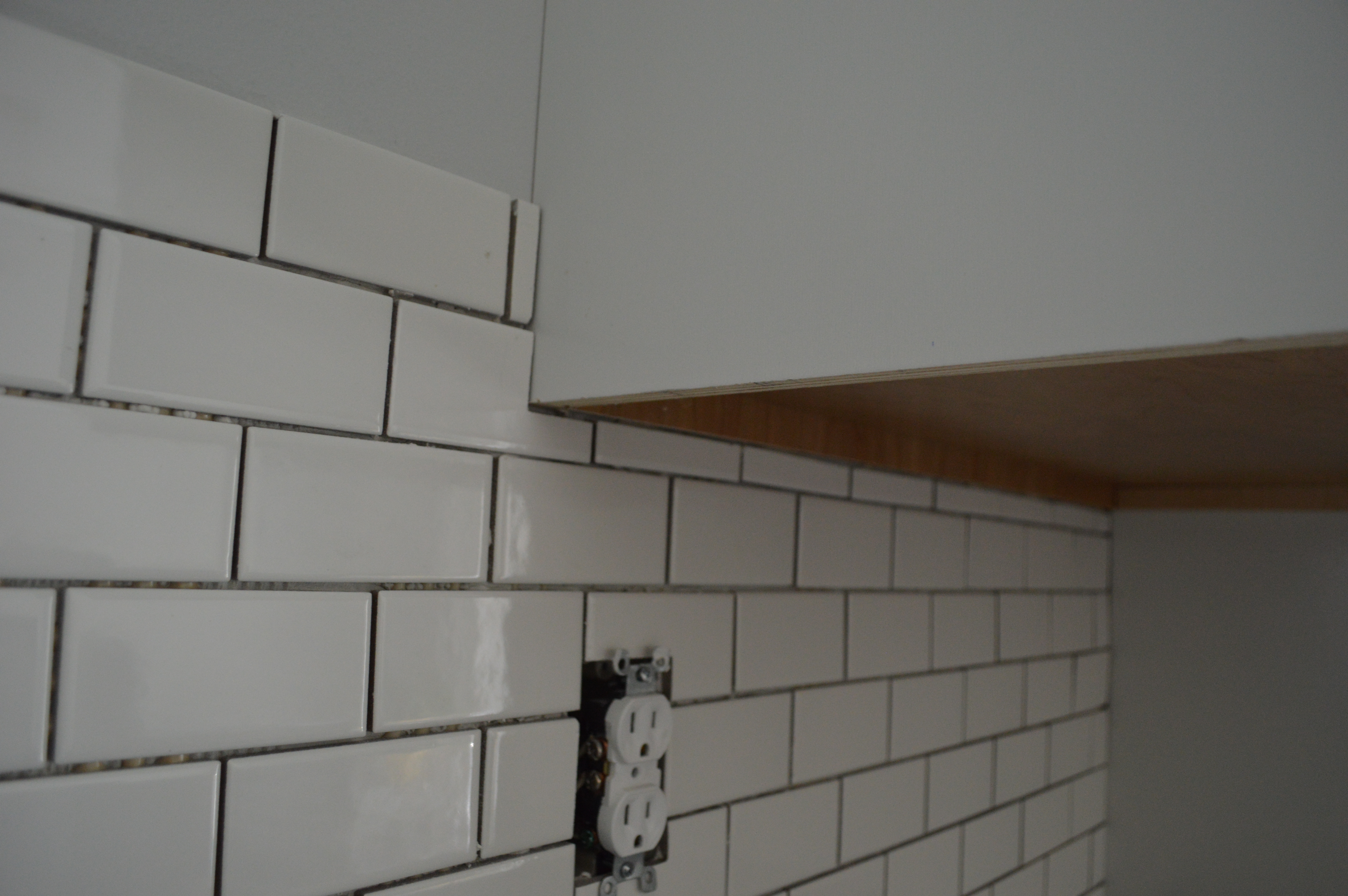 Everything You Needed To Know About Tiling Your Back Splash Part