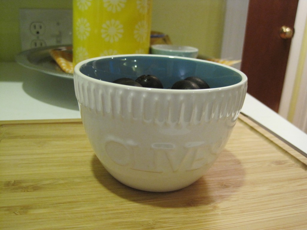 Olive bowl 2