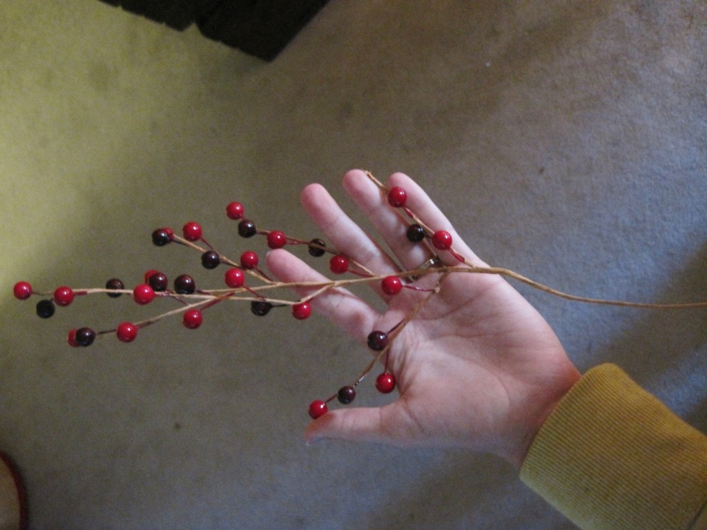 DIY Christmas wreath red berries